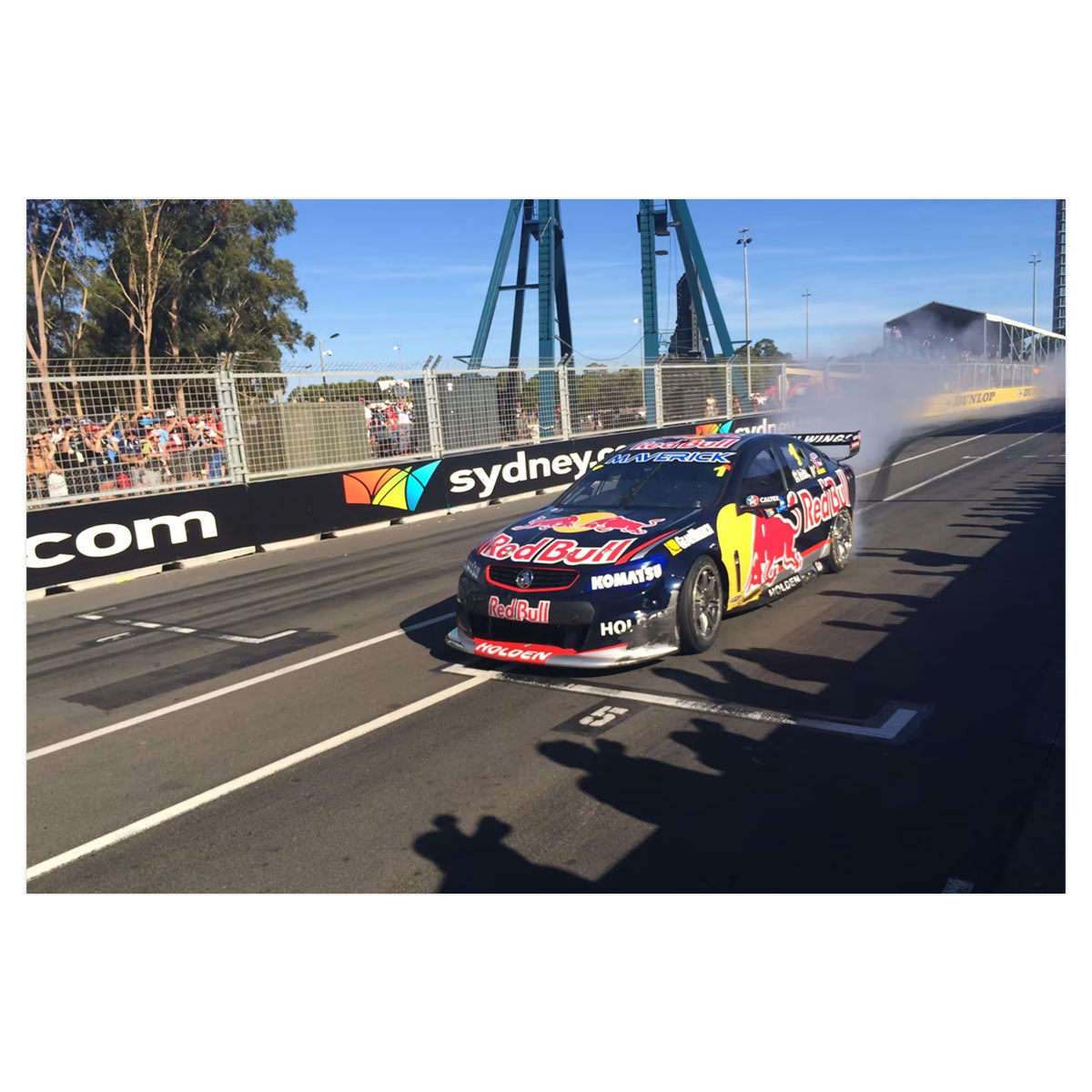 Holden VF Commodore - Red Bull Holden Racing #1 - Whincup - 2013 Championship Winner - Sydney Nrma Motoring & Services 500